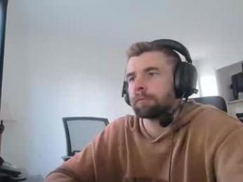 theufcfan_8181 — Chaturbate stream photo (Apr 2026)