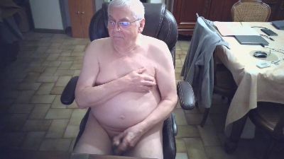 alain633 — Cam4 stream photo (Apr 2026)