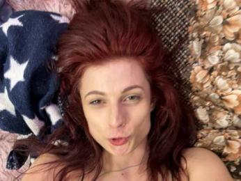 RoxyLover — Bongacams stream photo (Apr 2025)