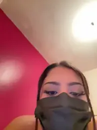 Ahlam7578 — вебкам-модель онлайн на stripchat