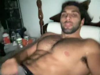 fitcurvyman4fun_69 — вебкам-модель онлайн на chaturbate