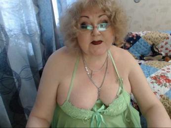 livingnextdoor — Bongacams stream photo (Jun 2026)