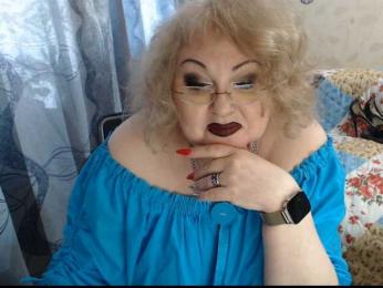 livingnextdoor — Bongacams stream photo (Jun 2026)