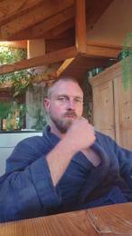 c0ckcomb — Cam4 stream photo (Apr 2026)