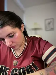 horny_roomiess — Stripchat stream photo (Mar 2026)