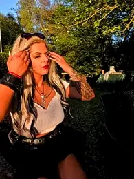 Glory_Max — Stripchat stream photo (Apr 2026)