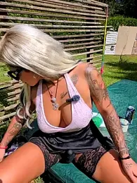 Glory_Max — Stripchat stream photo (Apr 2026)