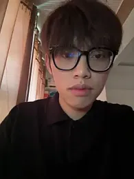 Ethan7063 — вебкам-модель онлайн на stripchat