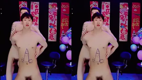 Sexyboys-DS — вебкам-модель онлайн на stripchat