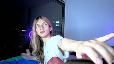 Feniix__ — вебкам-модель онлайн на stripchat