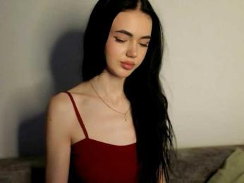 Lola-Lush — вебкам-модель онлайн на bongacams