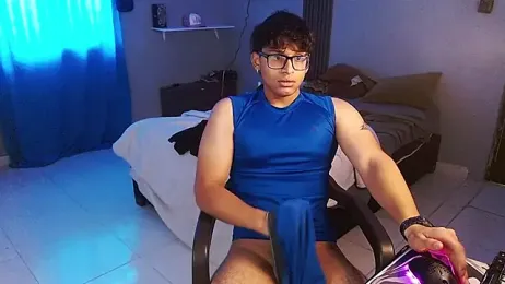 Mr_yisuzz — Stripchat stream photo (Jul 2026)