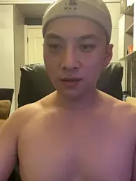 yichen008 — вебкам-модель онлайн на stripchat