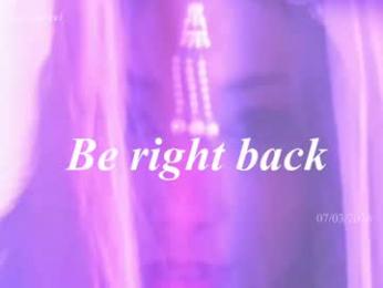 joss_caprice — вебкам-модель онлайн на chaturbate