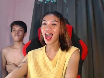 urhot_johny — вебкам-модель онлайн на chaturbate