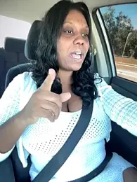 Itstopgyal — Stripchat stream photo (Nov 2025)
