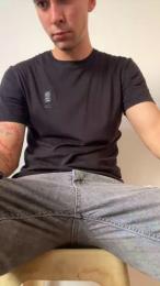 XMikeWhite — Cam4 stream photo (Mar 2026)