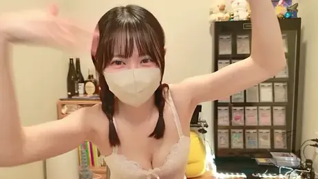 HIKARI_x0 — вебкам-модель онлайн на stripchat