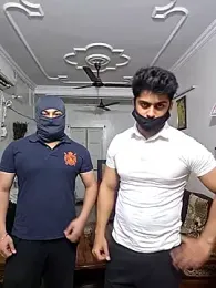 john_desihunks — вебкам-модель онлайн на stripchat