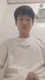 gvcfbbn — Stripchat stream photo (Oct 2026)