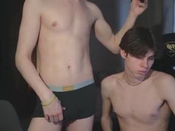 nicky_mart — вебкам-модель онлайн на chaturbate