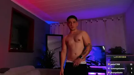 adamjackson_ — Stripchat stream photo (Sep 2025)