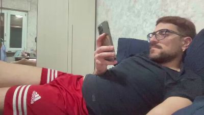 Giovannuzz — вебкам-модель онлайн на cam4