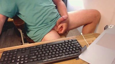 richard21972 — Cam4 stream photo (Aug 2026)