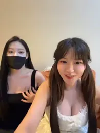 tutuya01 — вебкам-модель онлайн на stripchat