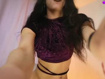 velvet_raze — вебкам-модель онлайн на chaturbate