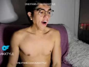 juancamroom — Chaturbate stream photo (Jul 2026)