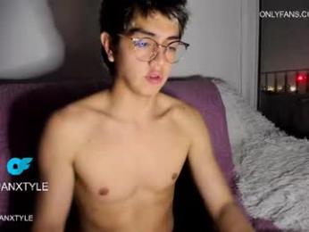juancamroom — Chaturbate stream photo (Jul 2026)