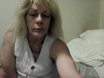 latexshantie — Bongacams profile photo