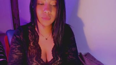 NicolePasqualot — Cam4 stream photo (Apr 2026)