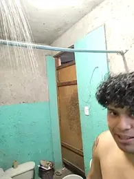 raydres — Stripchat stream photo (Dec 2025)