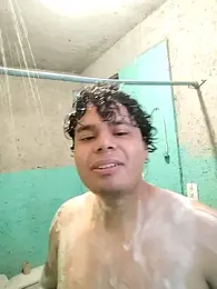 raydres — Stripchat stream photo (Dec 2025)
