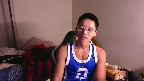 iron0401 — вебкам-модель онлайн на stripchat