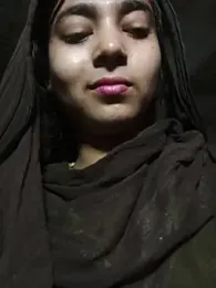 Simran_143 — Stripchat stream photo (Jul 2026)