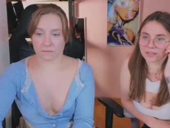 _lovelylove_ — вебкам-модель онлайн на chaturbate