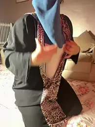 Elkinga_nana — вебкам-модель онлайн на stripchat