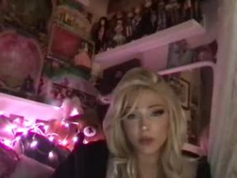 pr1ncesswand — вебкам-модель онлайн на chaturbate