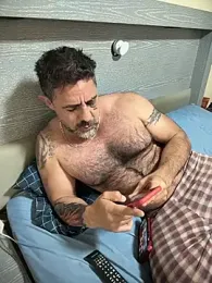 wolfbucker — Stripchat stream photo (Mar 2026)