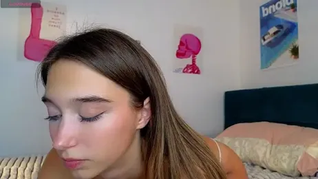 vixinp — вебкам-модель онлайн на stripchat