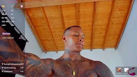 esteveen_ortegas_ — вебкам-модель онлайн на stripchat