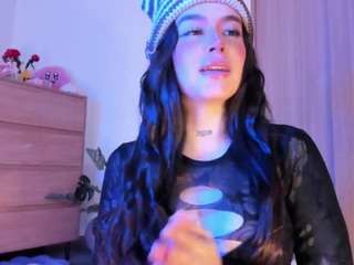 zackycha — вебкам-модель онлайн на camsoda