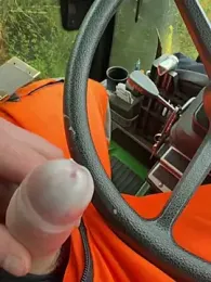 8rabe8 — вебкам-модель онлайн на stripchat