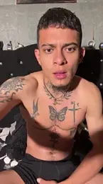 Mrjustin_sebas — Stripchat stream photo (Apr 2026)