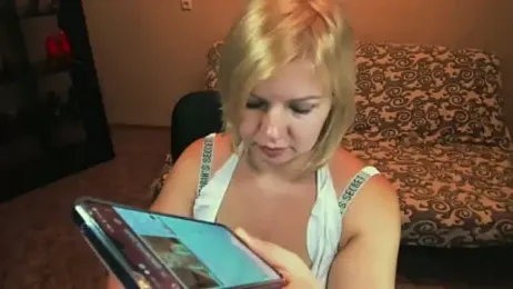 Angelaroberti3 — stripchat