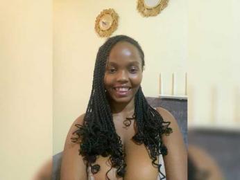 Curvy-maxy9 — Bongacams stream photo (Jan 2026)