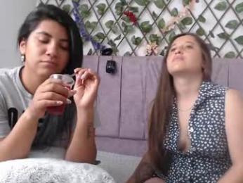 afroditawhispers — Chaturbate stream photo (Apr 2026)